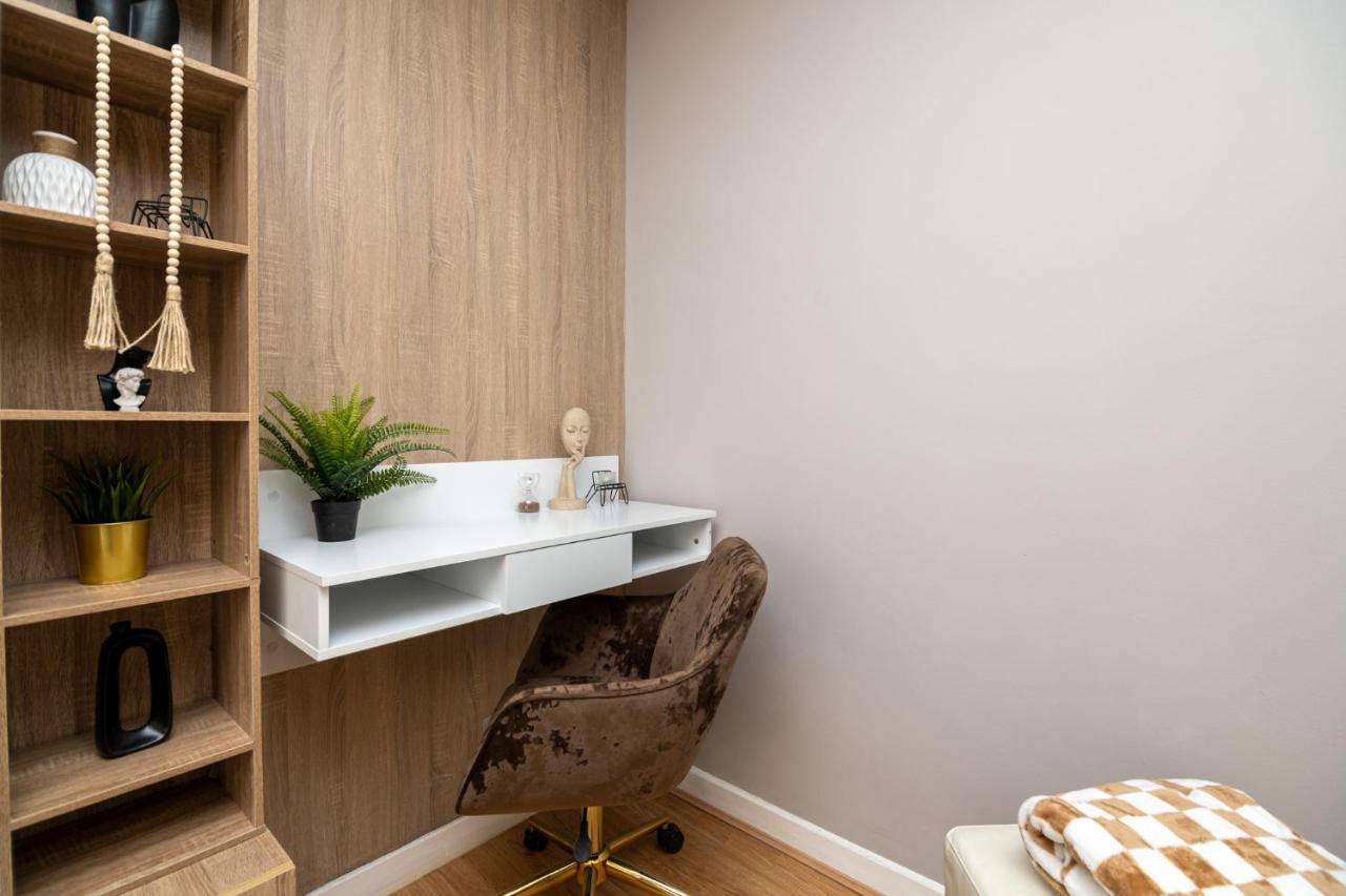 Charming Gem II 2Bd 2Ba Retreat Apartment Londra Exterior foto